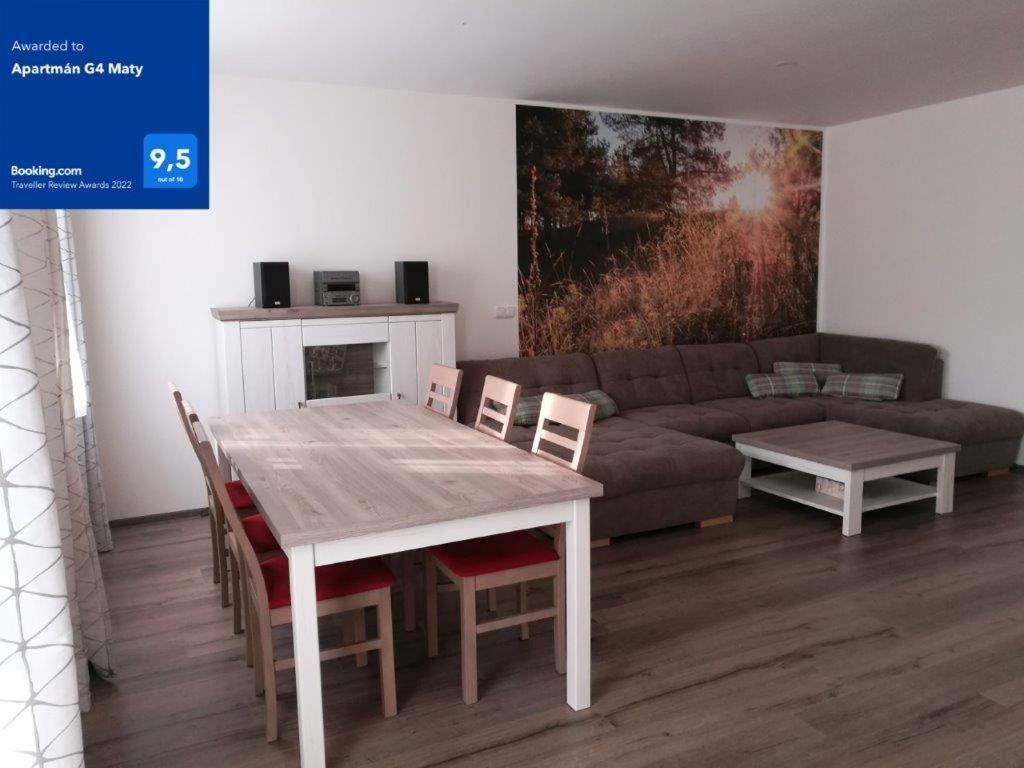 Apartman G4 Maty Frymburk Extérieur photo
