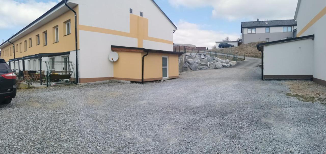 Apartman G4 Maty Frymburk Extérieur photo