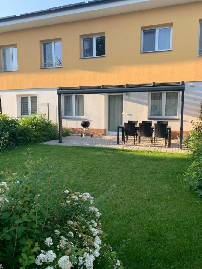 Apartman G4 Maty Frymburk Extérieur photo