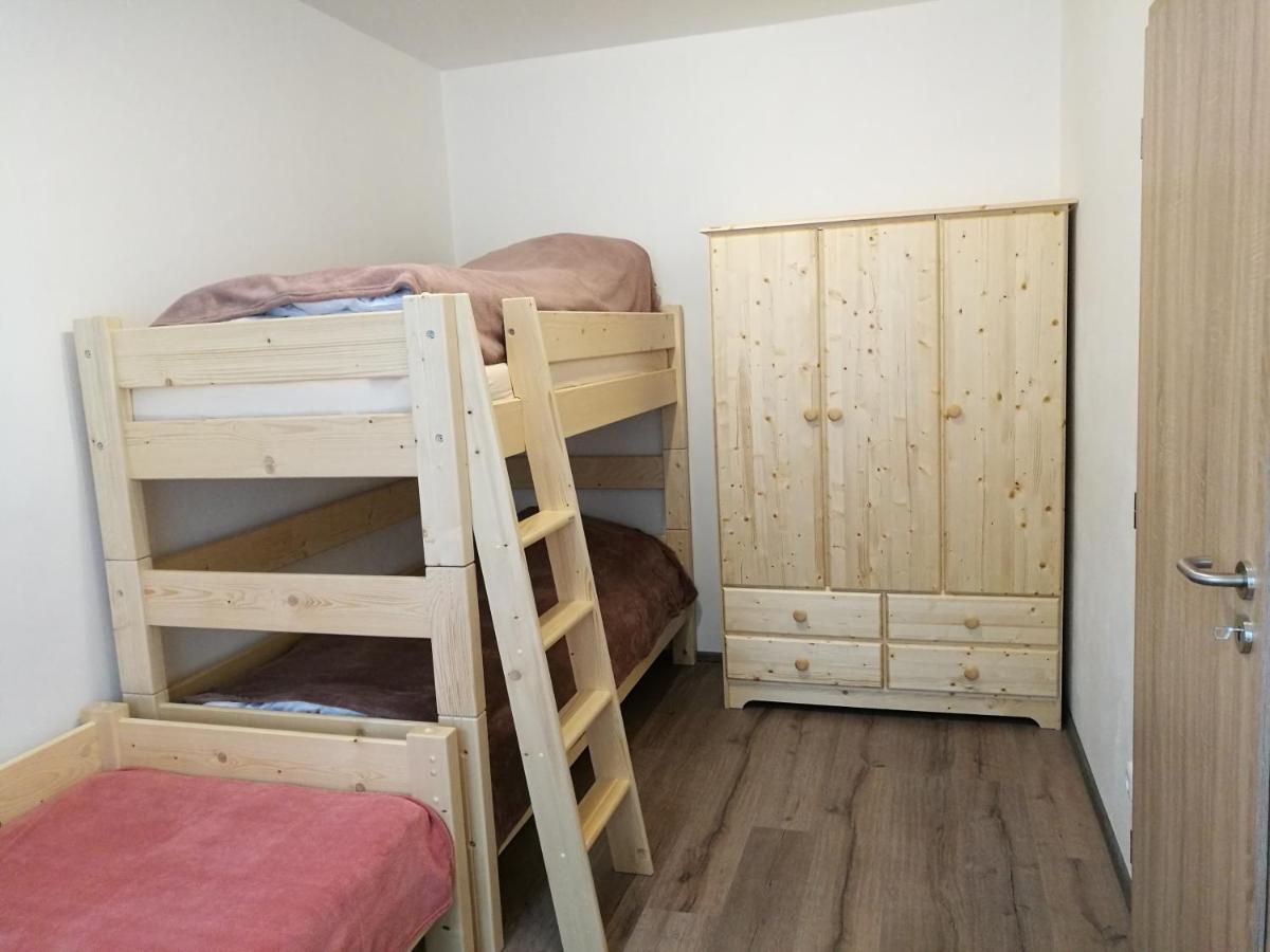 Apartman G4 Maty Frymburk Extérieur photo